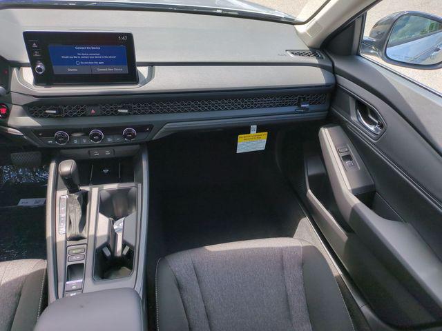 صورة 9 لـ 2026 Honda ACCORD SE