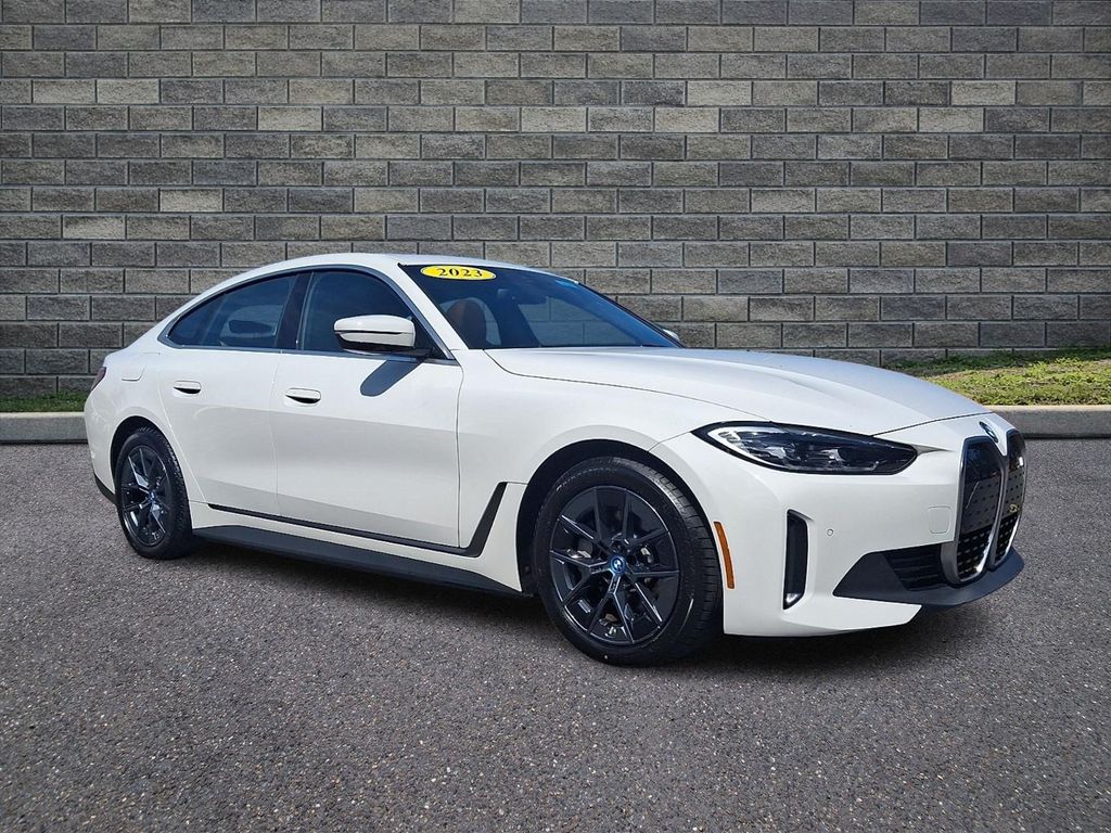 2023 BMW i4 EDrive40