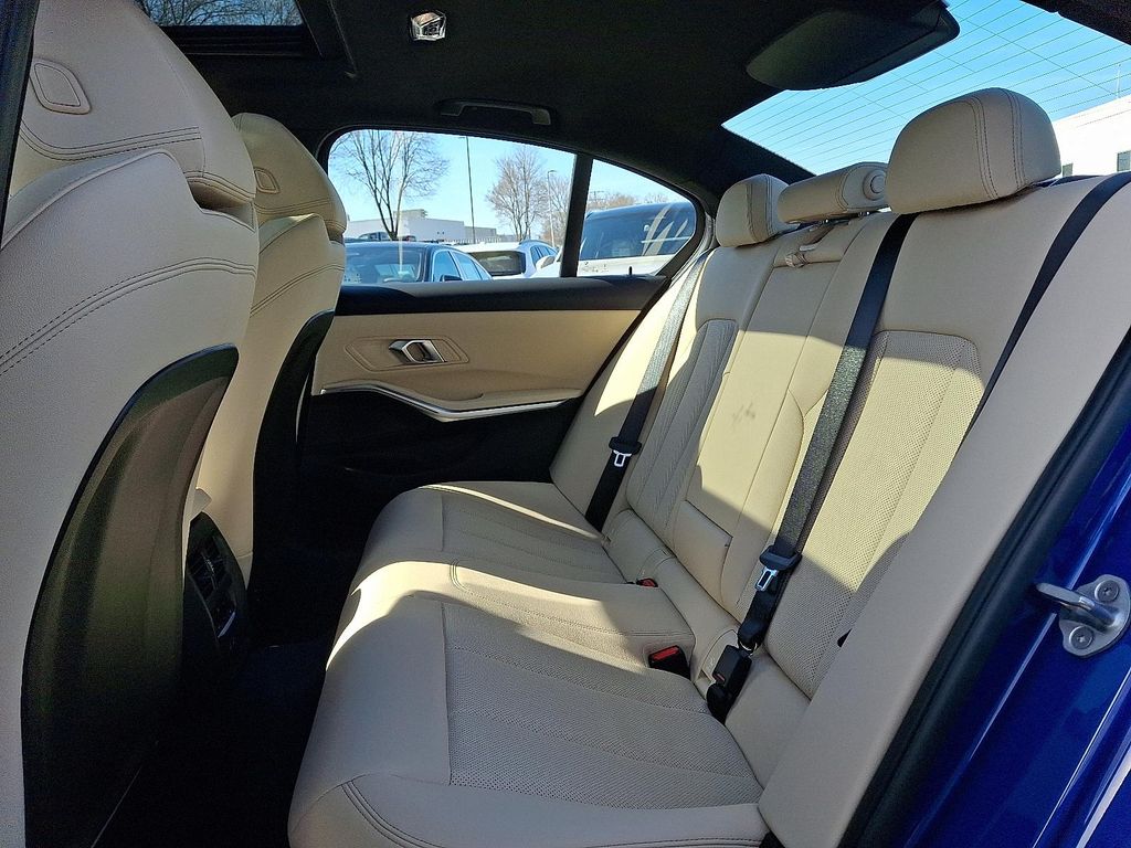 2026 BMW 330 XDRIVE 照片 9