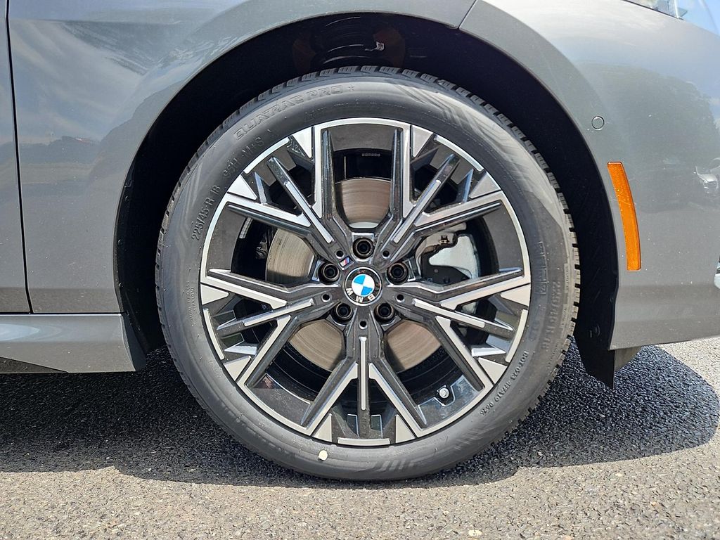 صورة 9 لـ 2026 BMW 228 GRAN COUPE XDRIVE