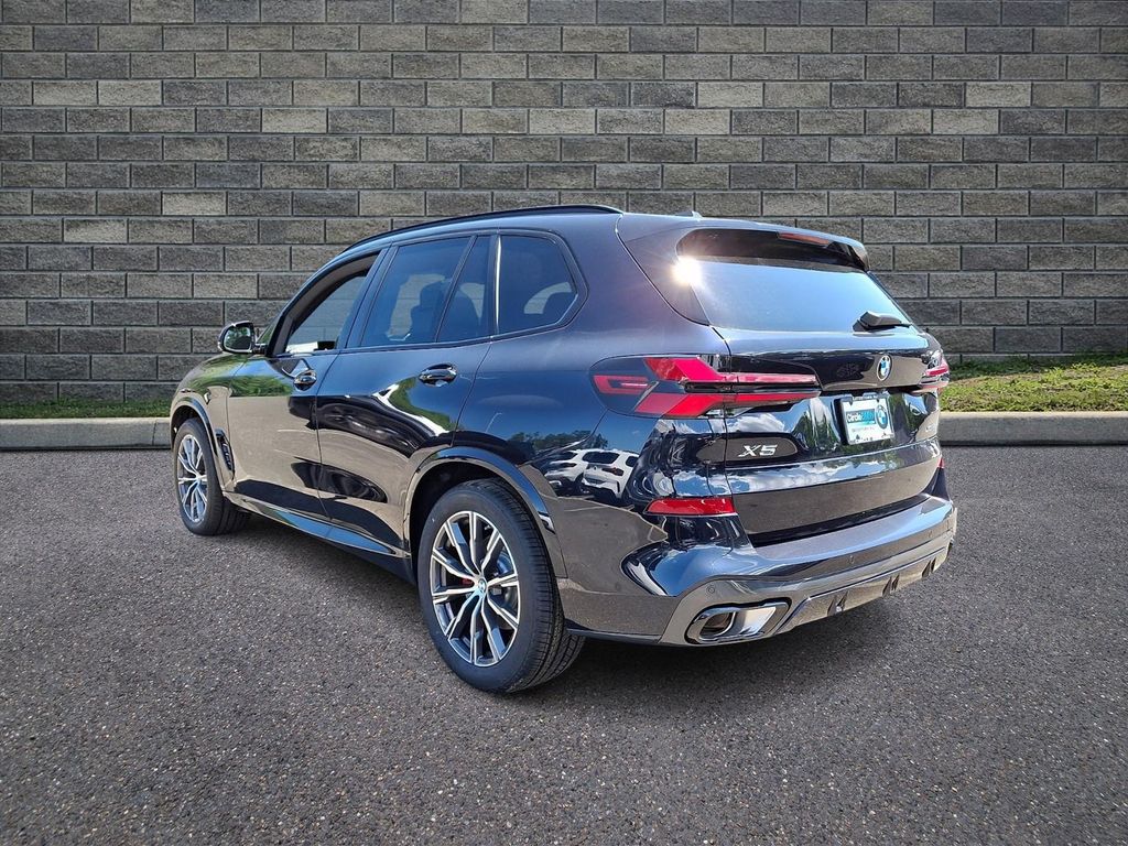 صورة 5 لـ 2026 BMW X5 XDRIVE40I