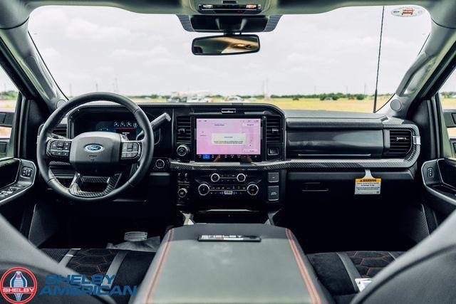 صورة مصغرة 32 لـ 2026 FORD F-250