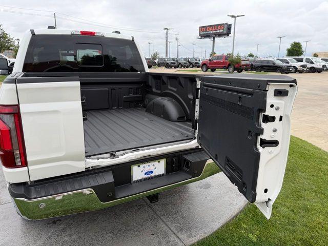FORD F-150 LARIAT - 8
