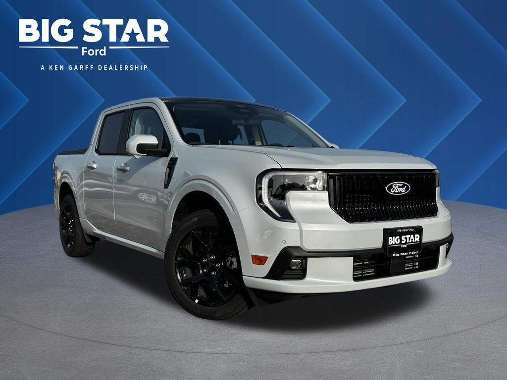 New 2026 Ford Maverick Lobo High