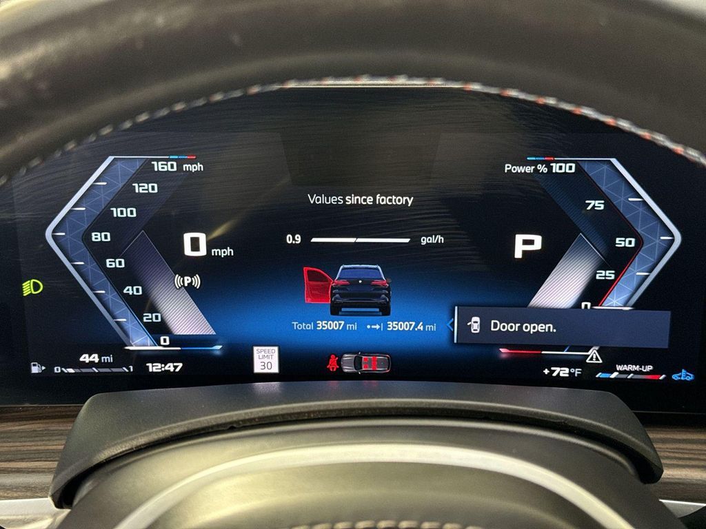 2024 BMW X5 M60I thumbnail 17