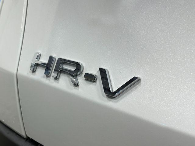 صورة 7 لـ 2027 Honda HR-V LX