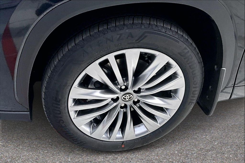 TOYOTA HIGHLANDER - 9