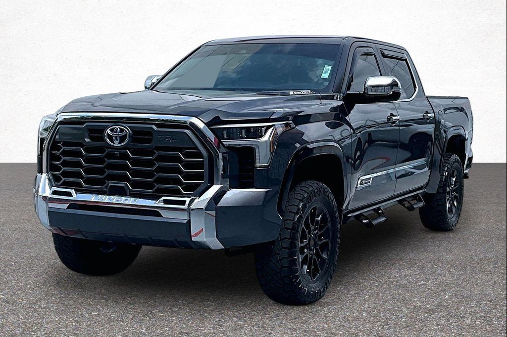 TOYOTA TUNDRA - 4