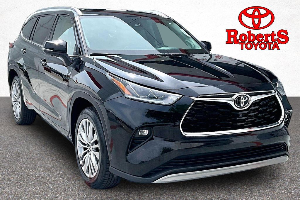 TOYOTA HIGHLANDER - 1