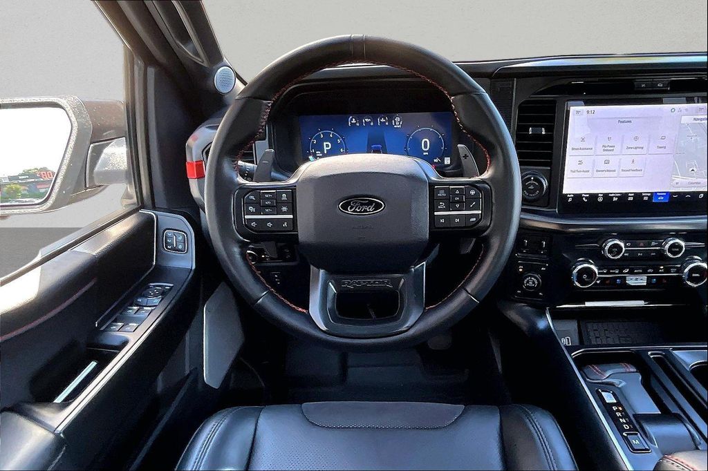 FORD F-150 RAPTOR - 10