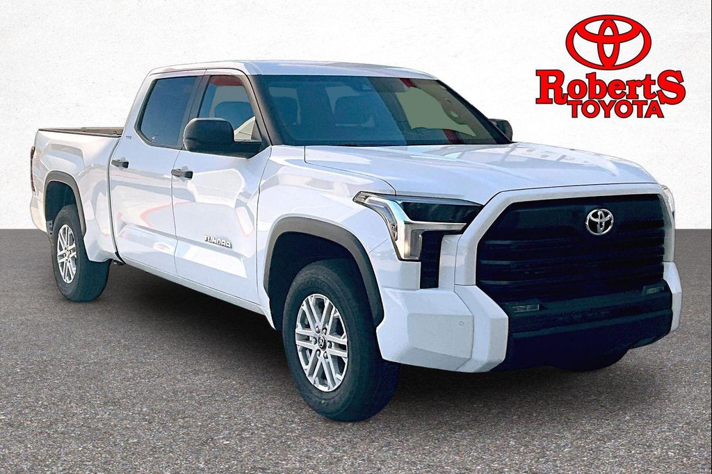 New 2026 Toyota Tundra SR5