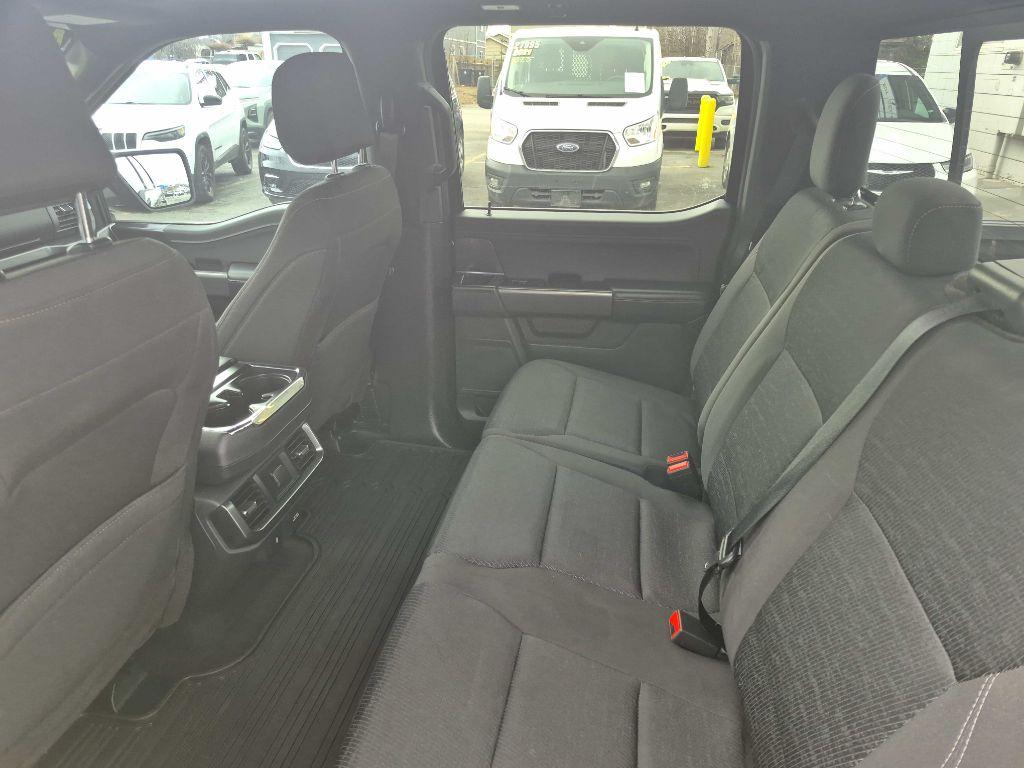 FORD F-150 - 4