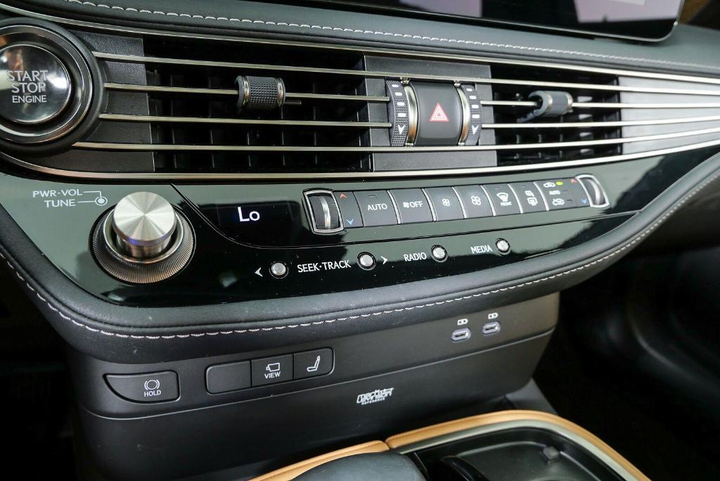 صورة مصغرة 15 لـ 2024 Lexus LS 500