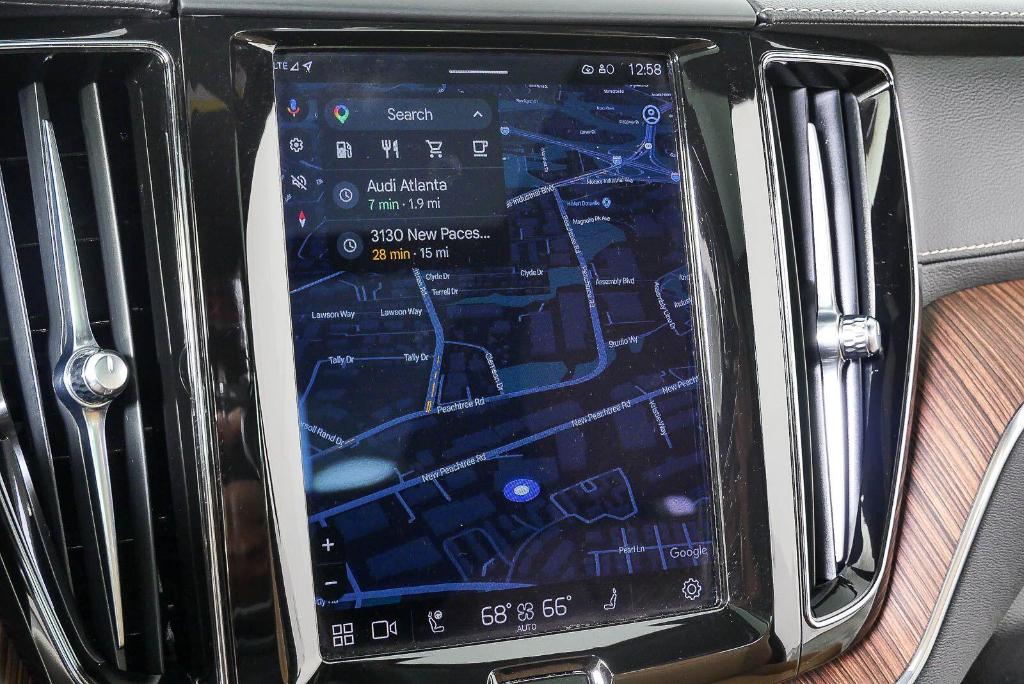 2022 Volvo XC60 B6 INSCRIPTION — миниатюра 16