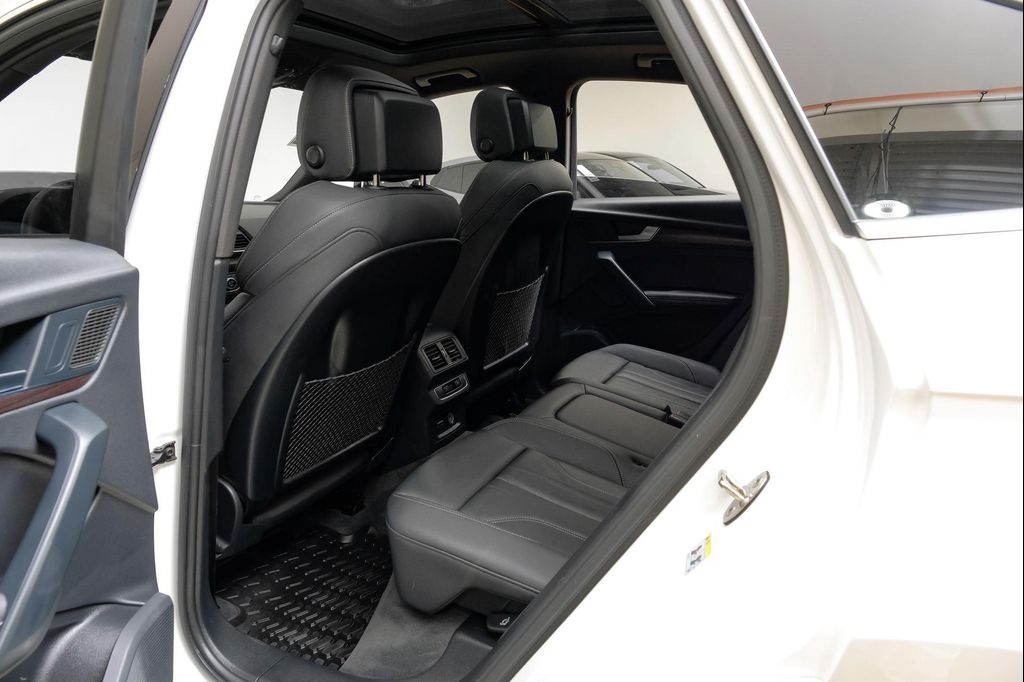 صورة مصغرة 43 لـ 2023 AUDI Q5 45 S LINE PREMIUM PLUS