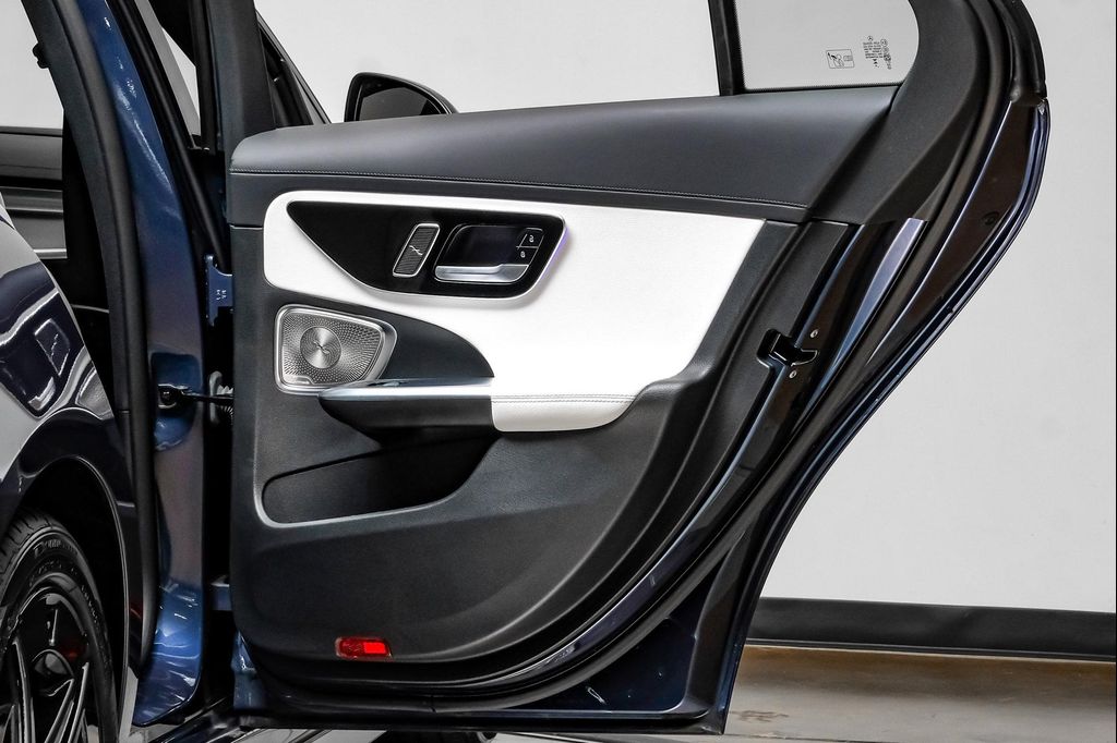 2024 Mercedes-BENZ C-CLASS — миниатюра 45