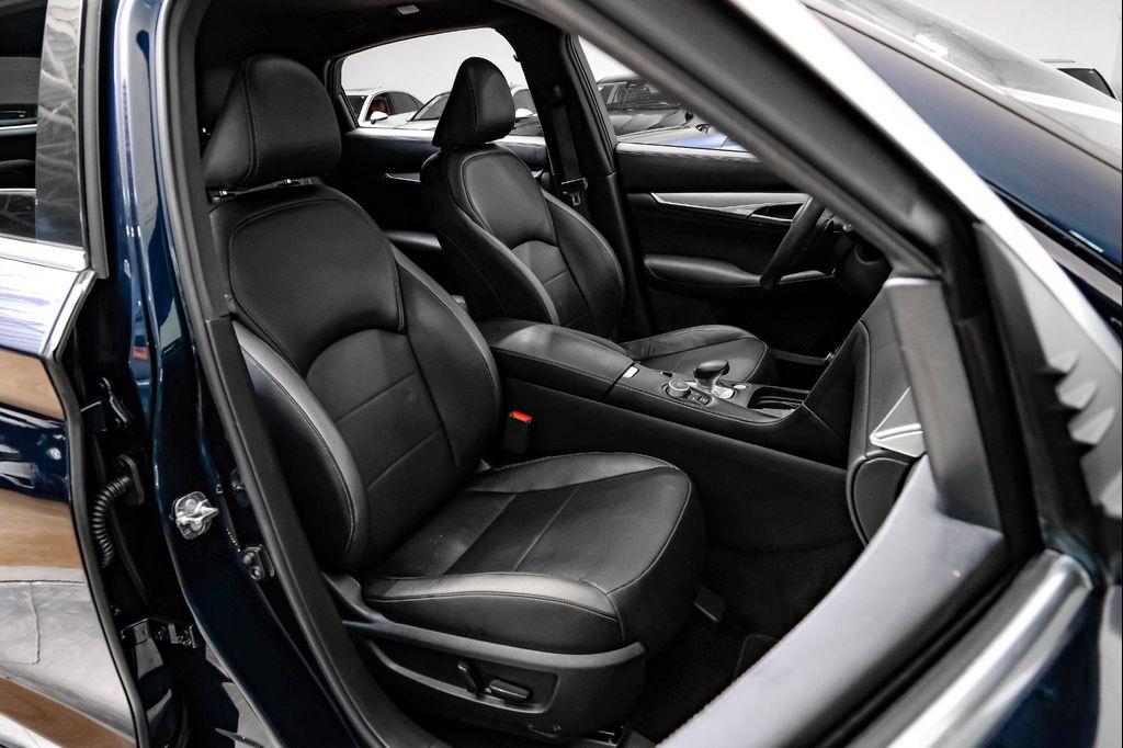 2023 Infiniti QX55 ESSENTIAL thumbnail 36