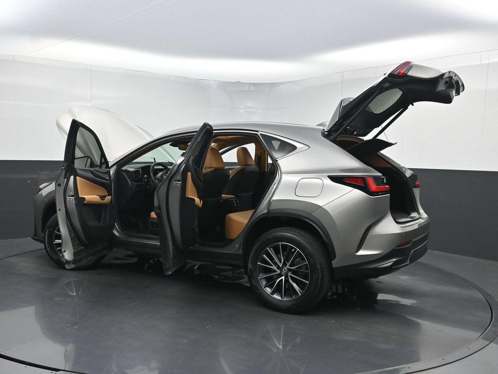 صورة مصغرة 37 لـ 2022 Lexus NX 350 PREMIUM