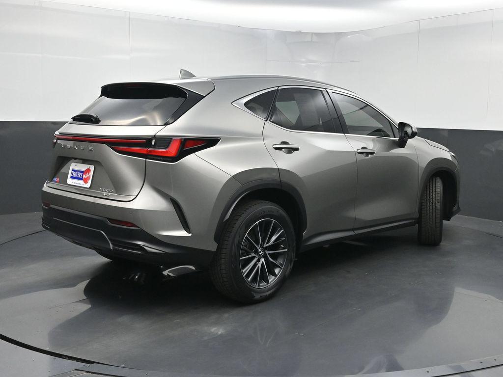 صورة مصغرة 23 لـ 2022 Lexus NX 350 PREMIUM