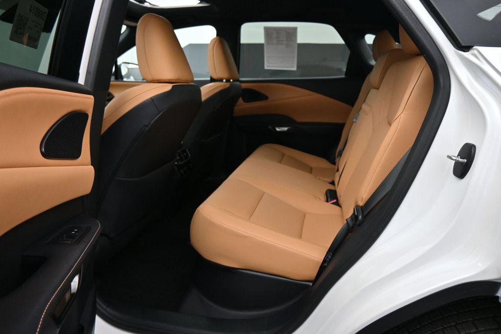 2023 Lexus RX 350 PREMIUM — миниатюра 18