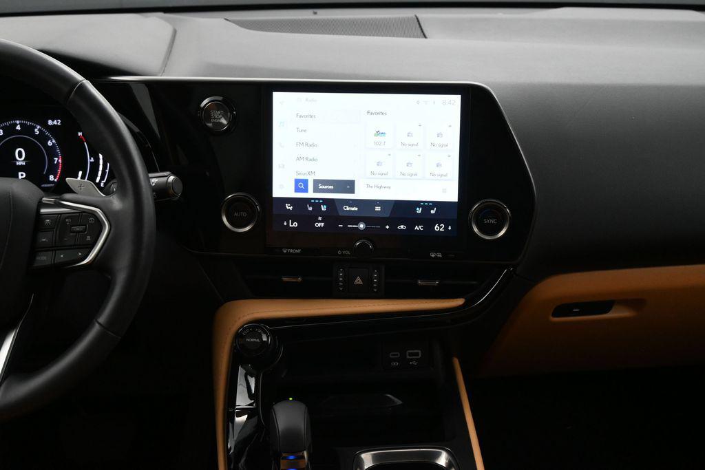 2025 Lexus NX 250 PREMIUM — фото 10