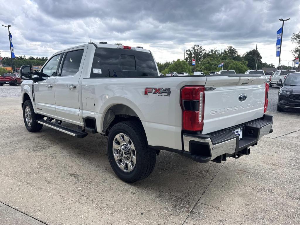 2026 FORD F-250 LARIAT — фото 4