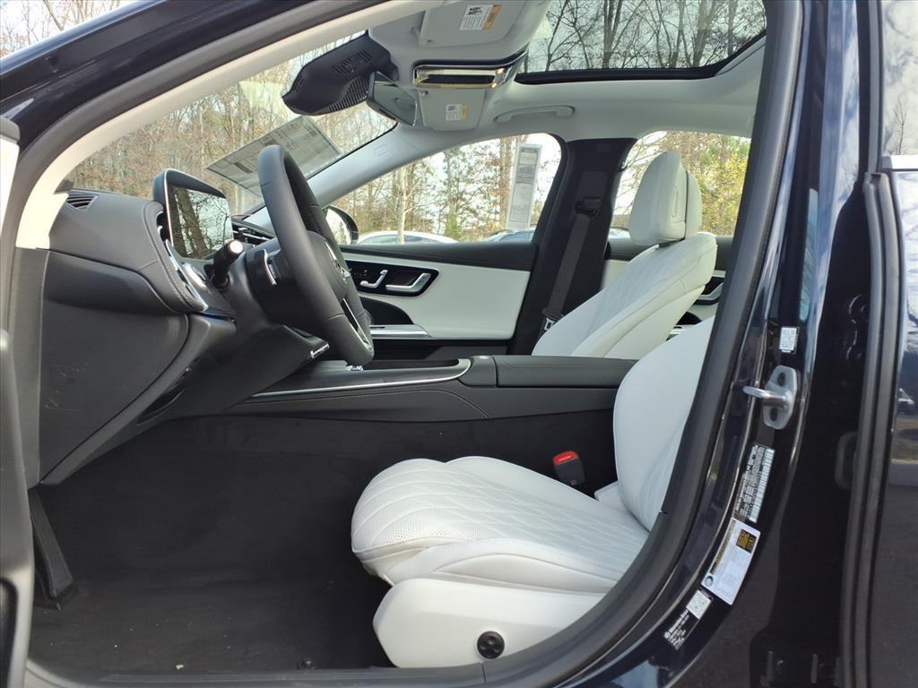 MERCEDES-BENZ E-CLASS - 10