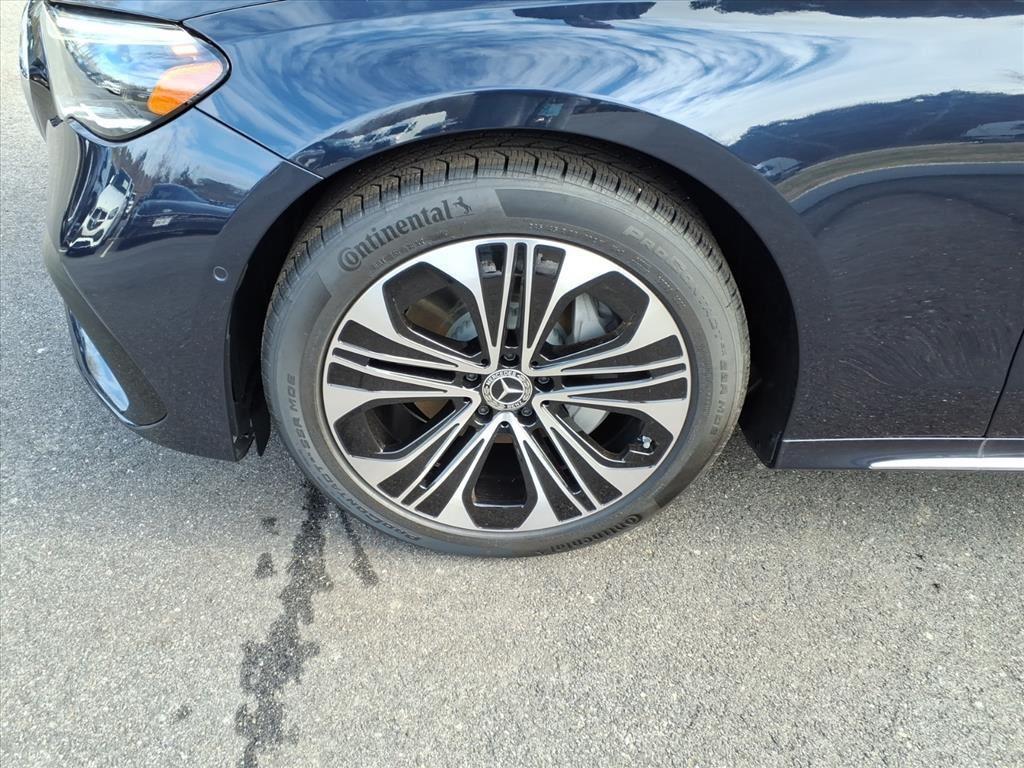 MERCEDES-BENZ E-CLASS - 8