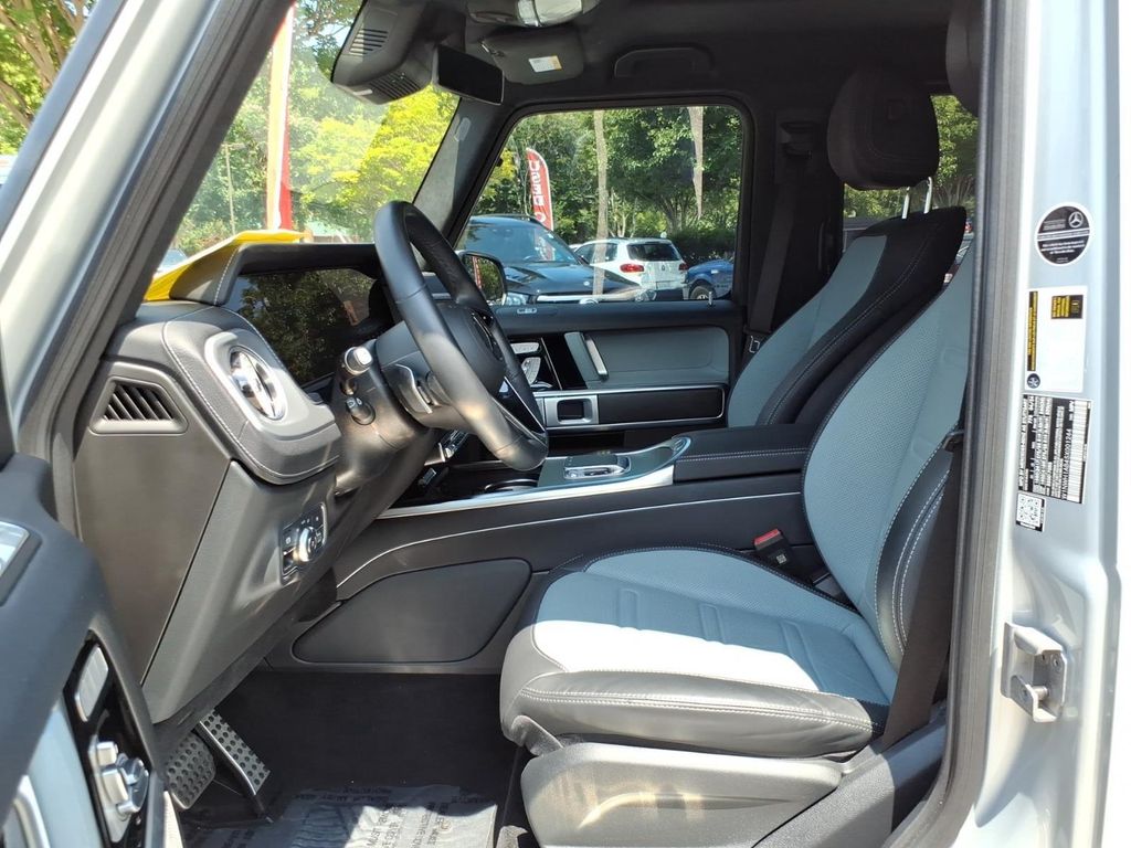 2025 Mercedes-BENZ G-CLASS — миниатюра 12