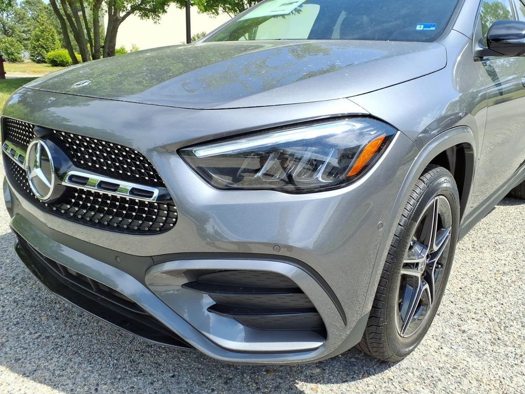 2026 Mercedes-BENZ GLA — фото 2