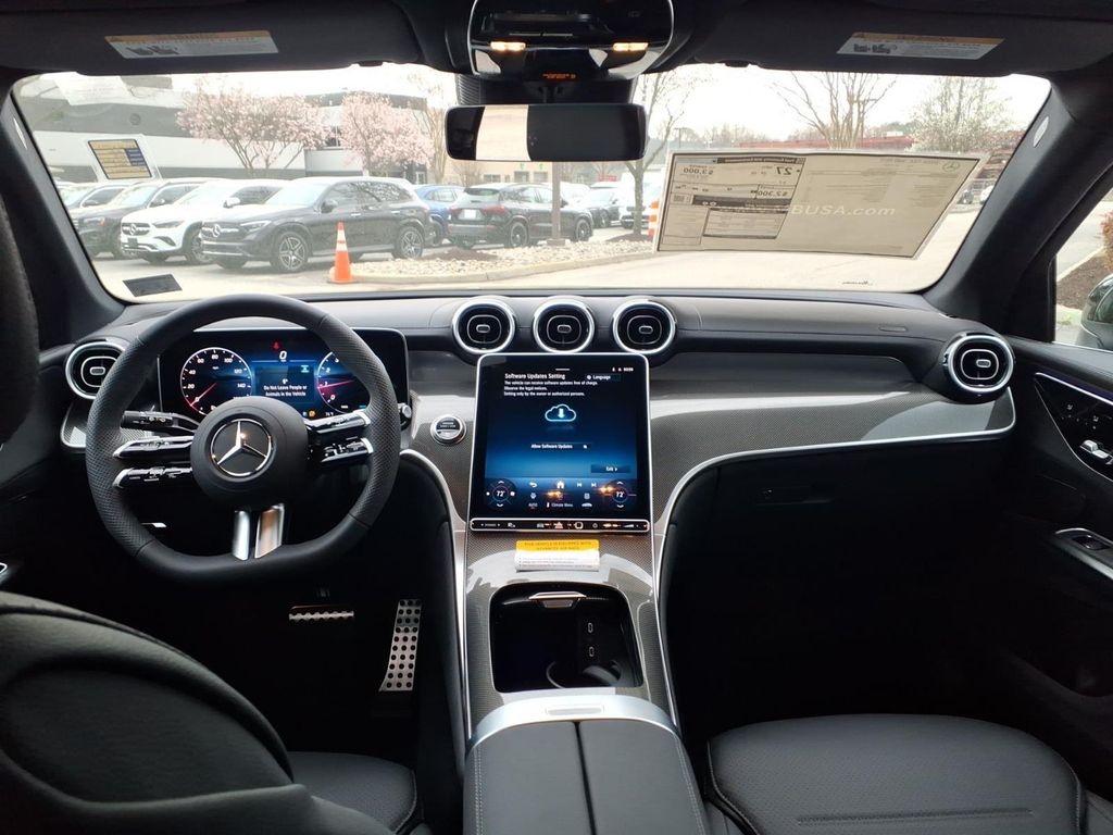 صورة مصغرة 32 لـ 2026 Mercedes-BENZ GLC