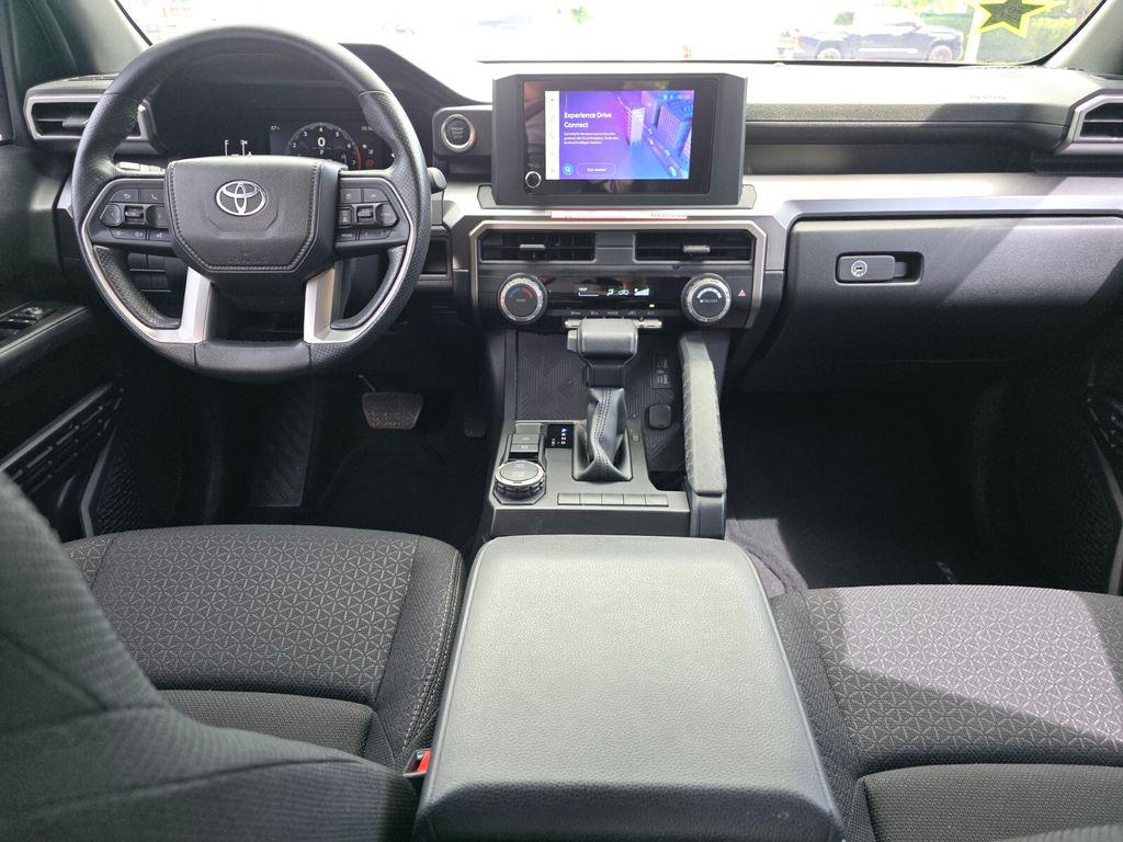 صورة 5 لـ 2025 Toyota 4RUNNER SR5