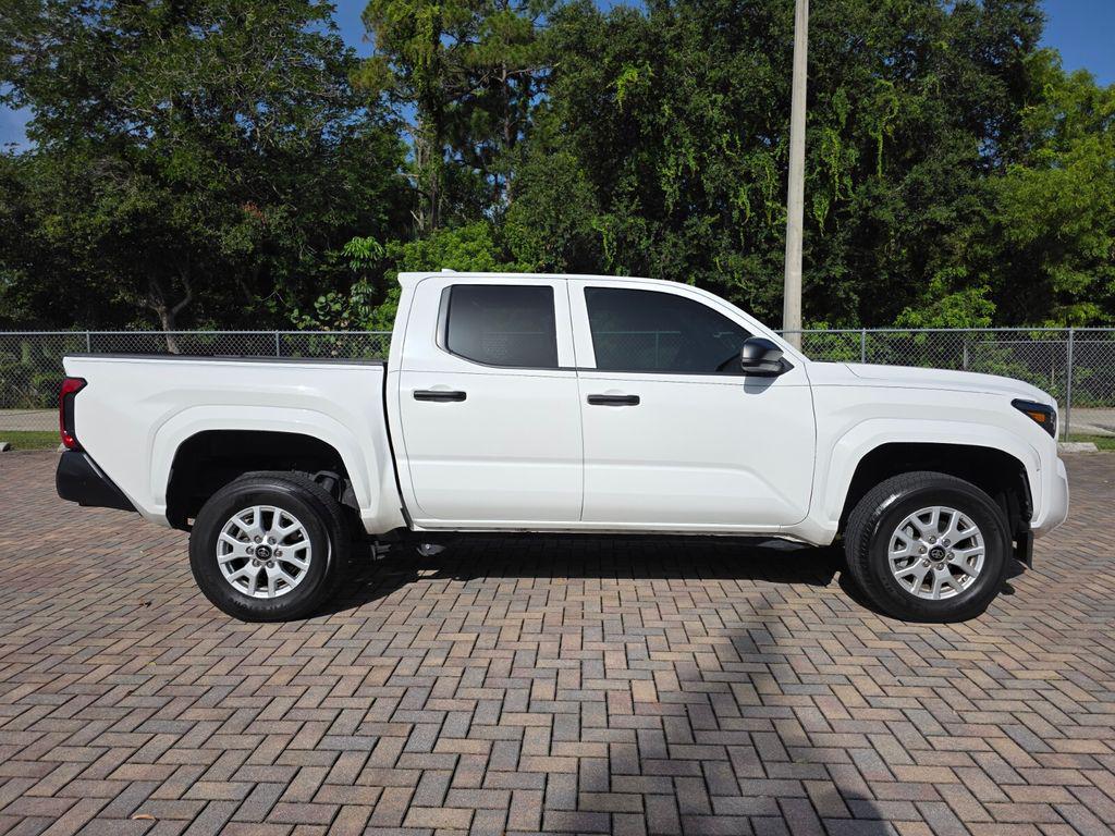 2024 Toyota TACOMA SR — миниатюра 12