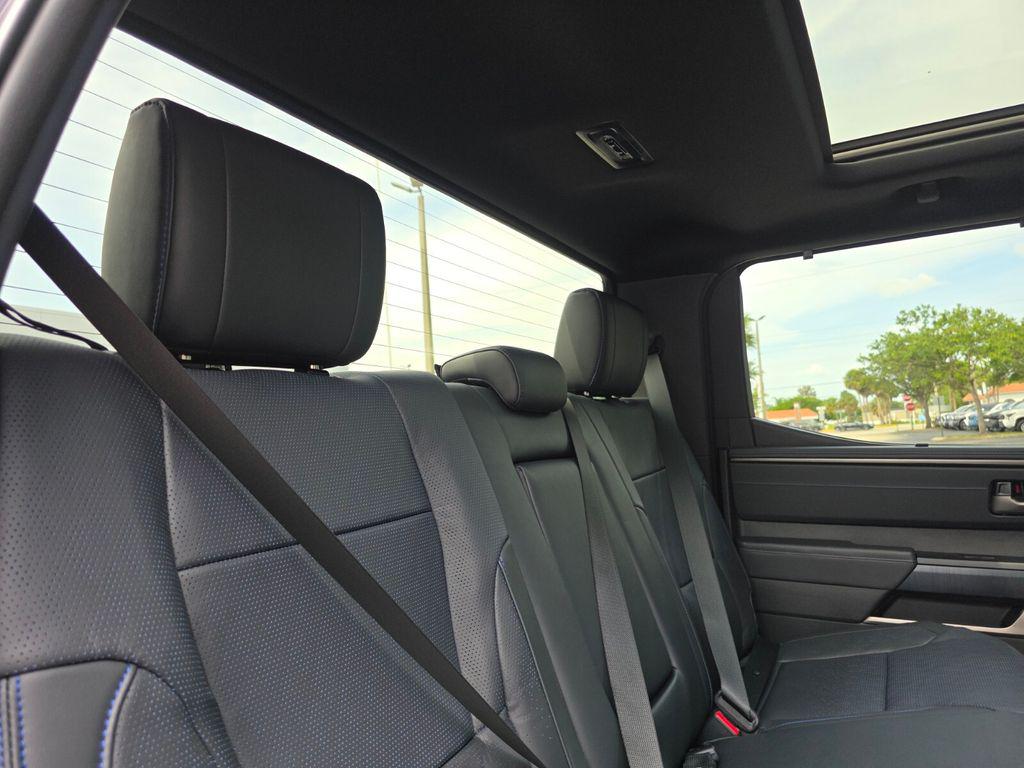 صورة مصغرة 18 لـ 2026 Toyota TUNDRA PLATINUM