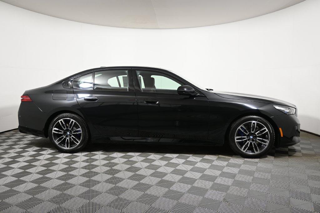 صورة مصغرة 8 لـ 2026 BMW 530 I XDRIVE