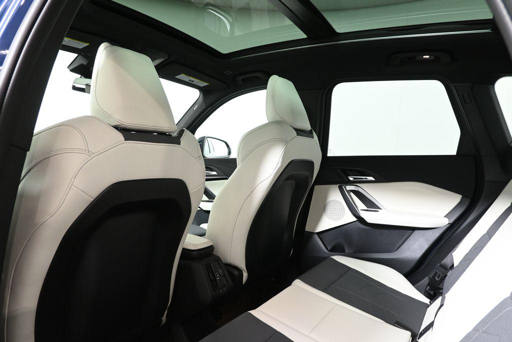 2026 BMW X1 XDRIVE28I — миниатюра 32