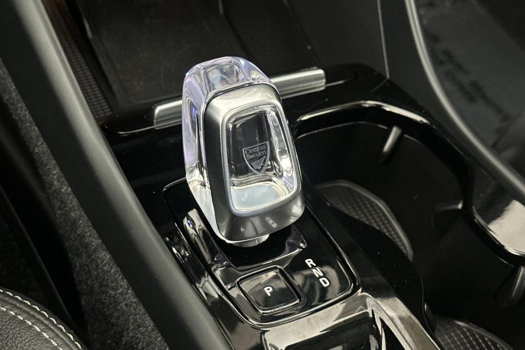 2025 Volvo XC40 B5 PLUS BRIGHT THEME 缩略图 25