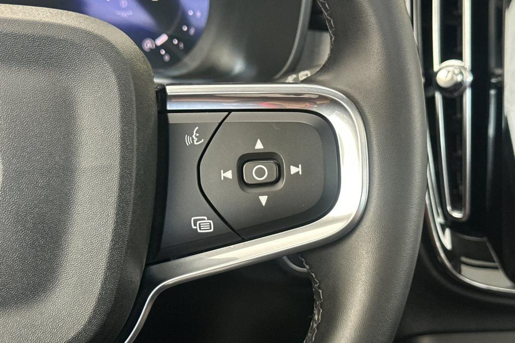 2025 Volvo XC40 B5 PLUS BRIGHT THEME 缩略图 29