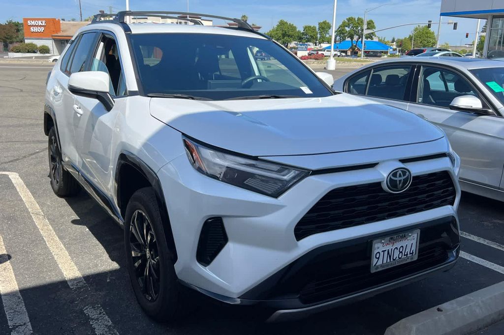 TOYOTA RAV4 - 3