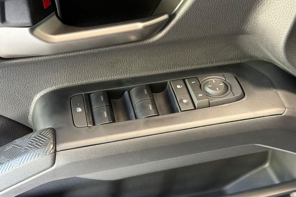 2026 Toyota TACOMA TRD SPORT 缩略图 13
