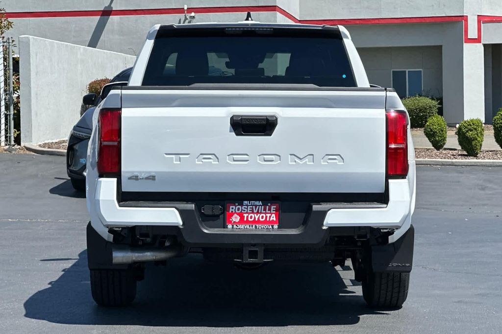 صورة 5 لـ 2026 Toyota TACOMA SR5