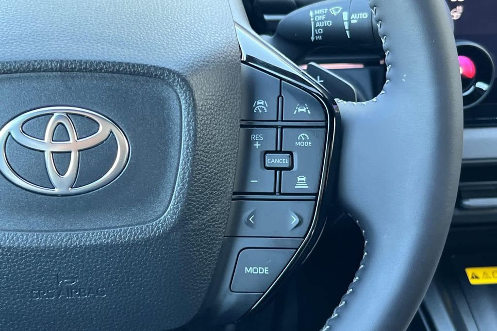2026 Toyota C-HR SE 缩略图 27