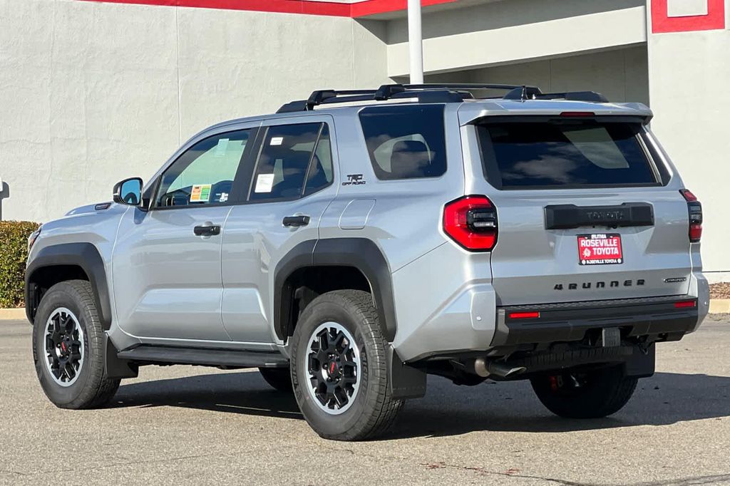TOYOTA 4RUNNER - 6