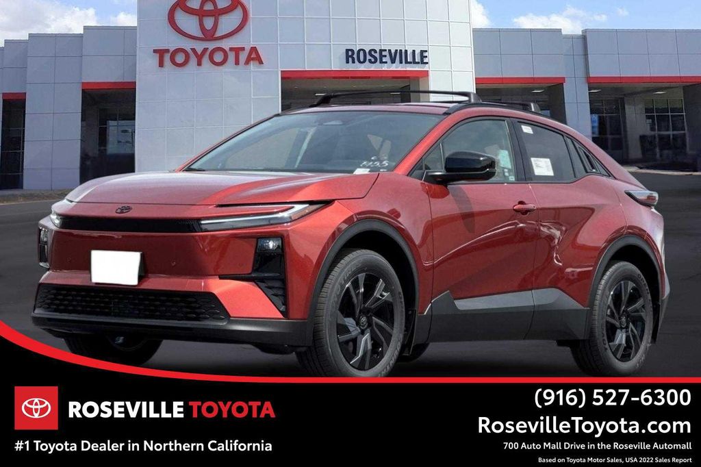New 2026 Toyota C-HR SE