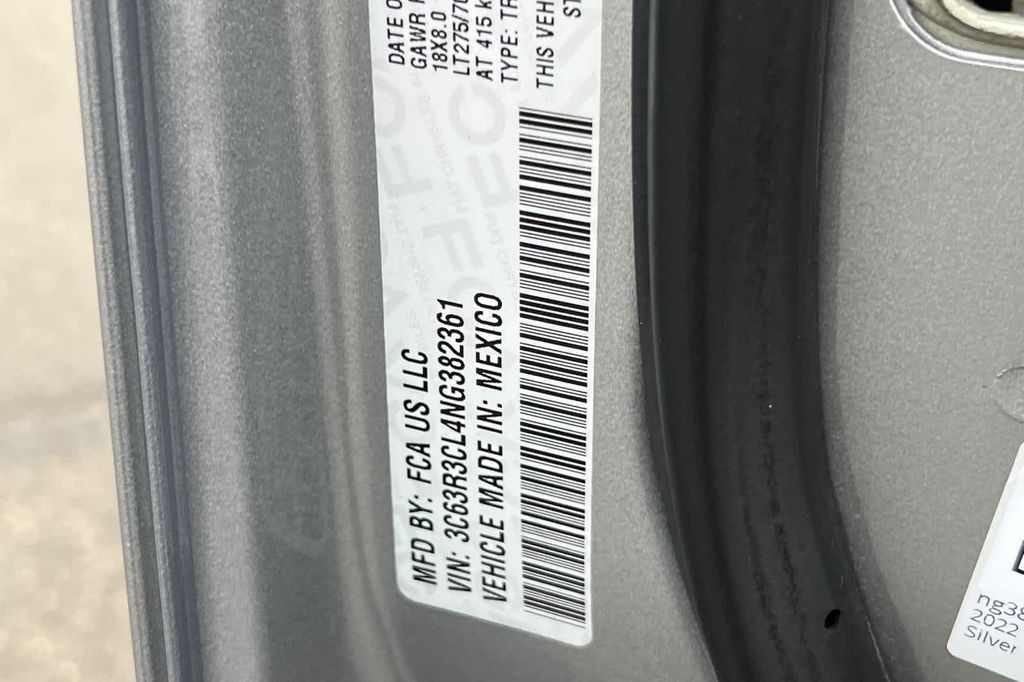 2022 RAM 3500 TRADESMAN CREW CAB 4X4 6'4' BOX — фото 34