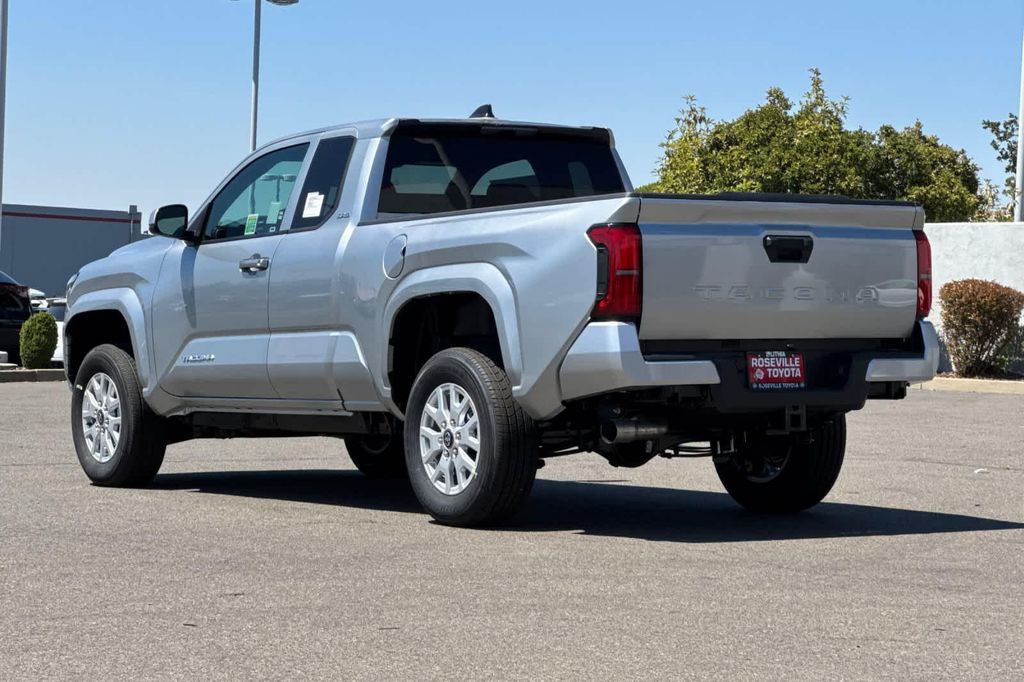 صورة 5 لـ 2026 Toyota TACOMA SR5