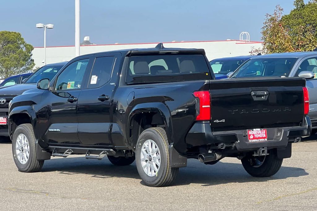 TOYOTA TACOMA - 6