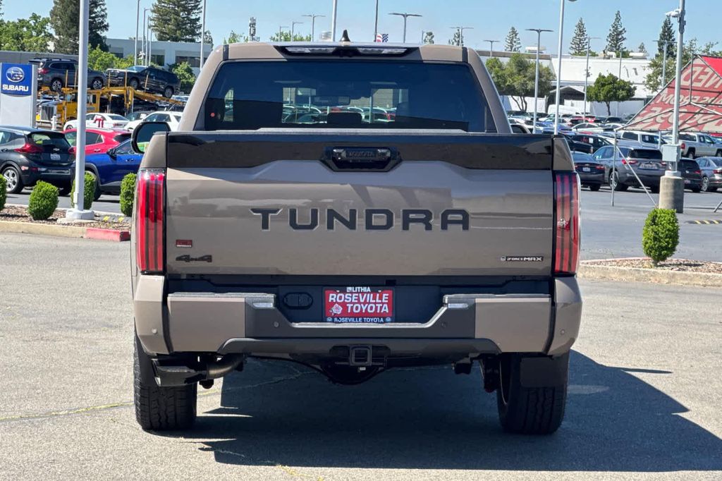 TOYOTA TUNDRA - 7
