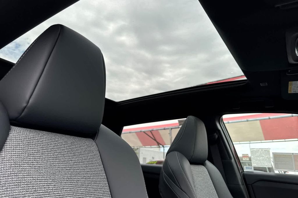 صورة مصغرة 17 لـ 2026 Toyota BZ XLE PLUS