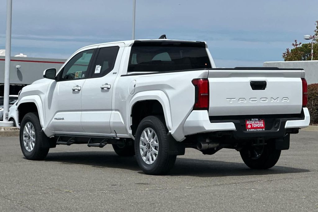 TOYOTA TACOMA - 6